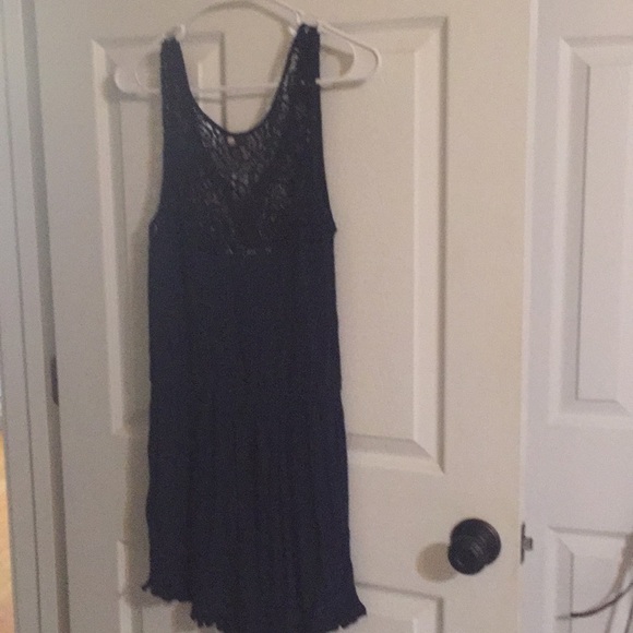 Romper - Picture 2 of 3